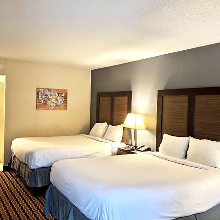 Econo Lodge ฟอร์เรสซิตี้ ภายนอก รูปภาพ