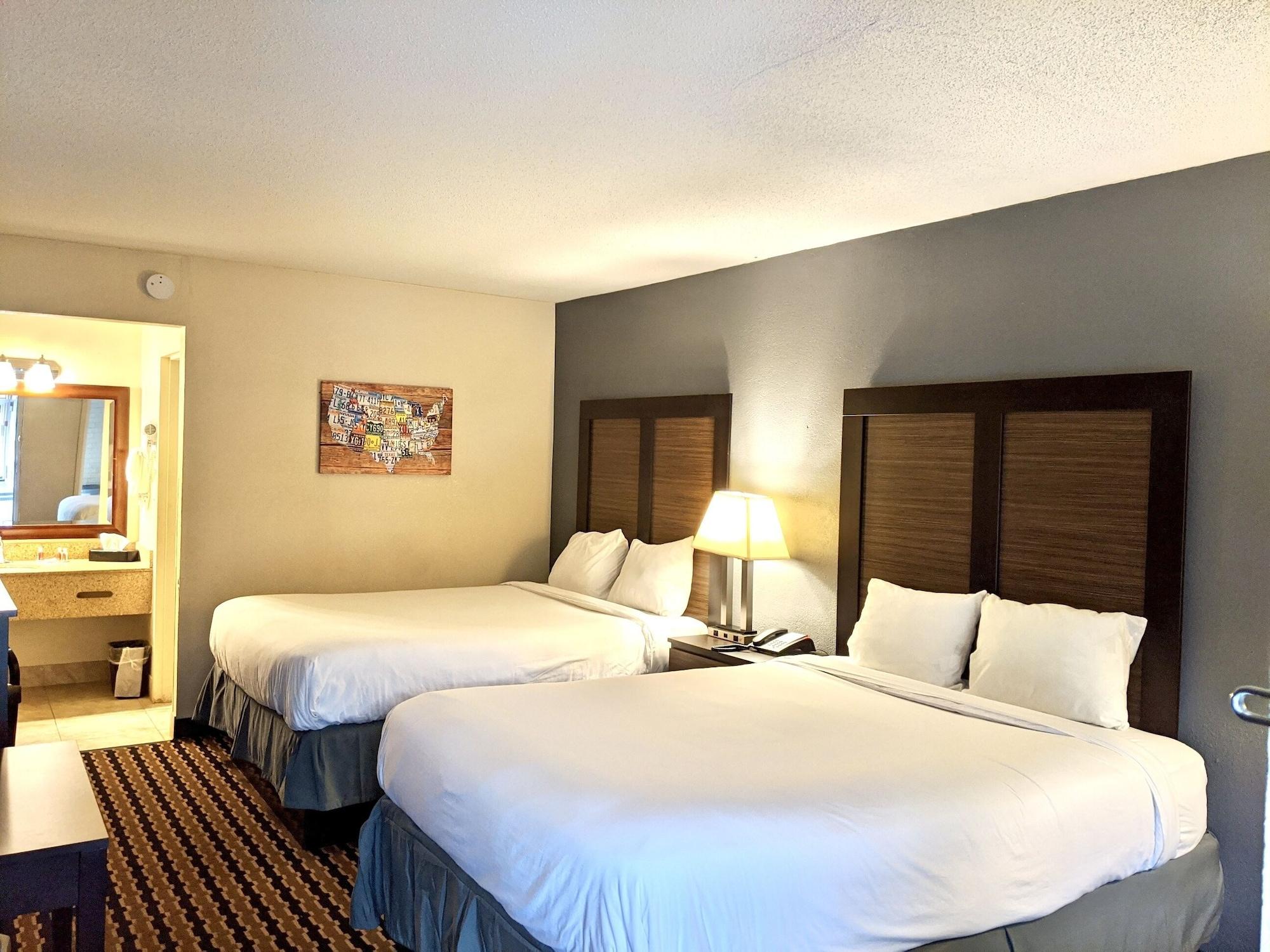 Econo Lodge ฟอร์เรสซิตี้ ภายนอก รูปภาพ