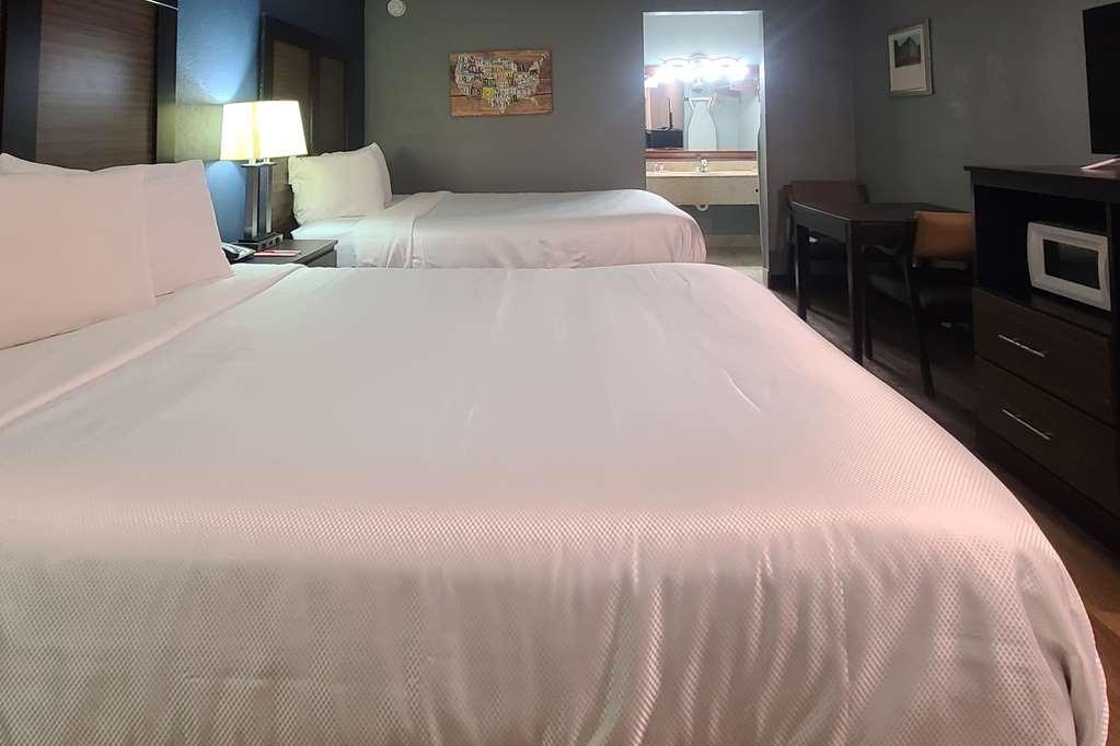 Econo Lodge ฟอร์เรสซิตี้ ห้อง รูปภาพ